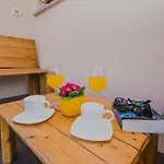 Lovely M&k In Peaceful Area - Zára