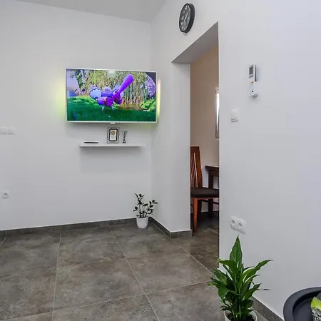 Apartman Lovely M&k In Peaceful Area - Zára