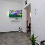 Apartament Lovely M&k In Peaceful Area - Zadar