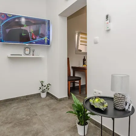 Lovely M&k In Peaceful Area - Appartement *