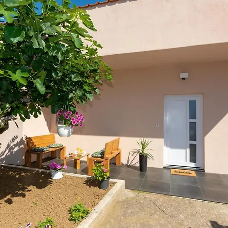 Appartement Lovely M&k In Peaceful Area - *